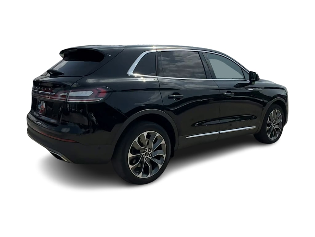 Thumbnail: 2023 Lincoln Nautilus - 21