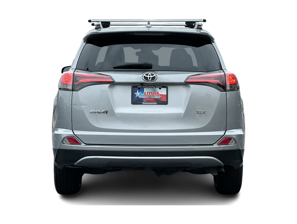 Thumbnail: 2018 Toyota RAV4 - 27