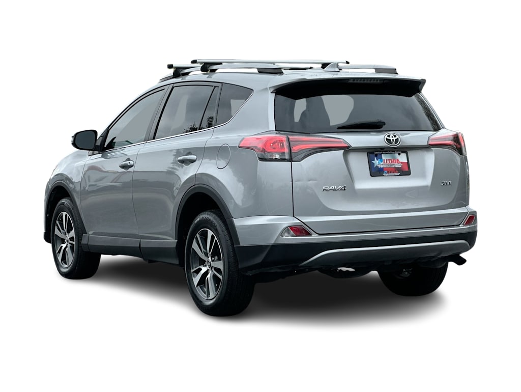 Thumbnail: 2018 Toyota RAV4 - 26