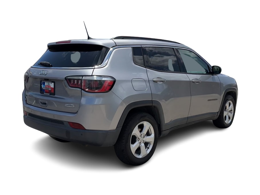 Thumbnail: 2018 Jeep Compass - 21