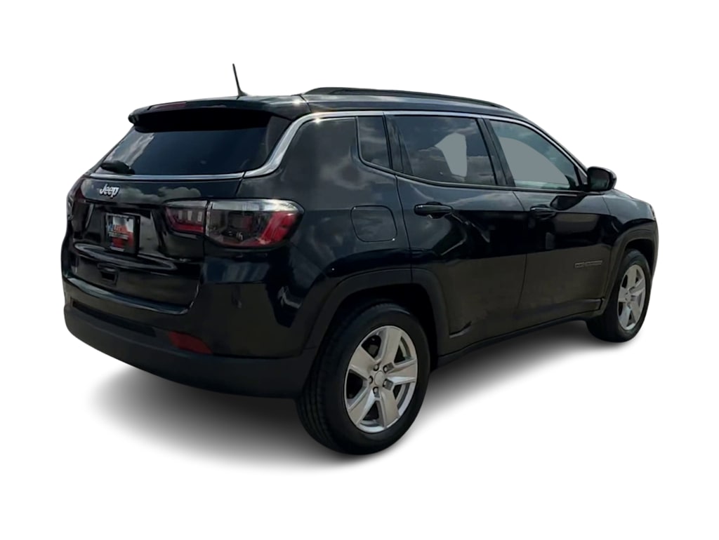 Thumbnail: 2022 Jeep Compass - 22