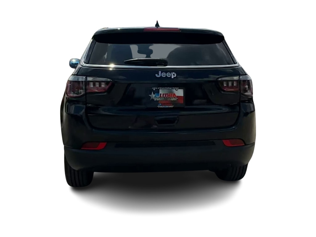 Thumbnail: 2022 Jeep Compass - 21