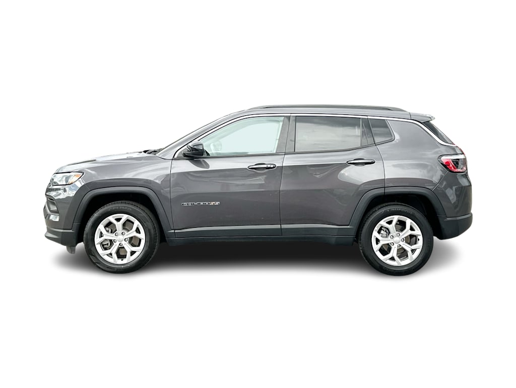 Thumbnail: 2024 Jeep Compass - 24
