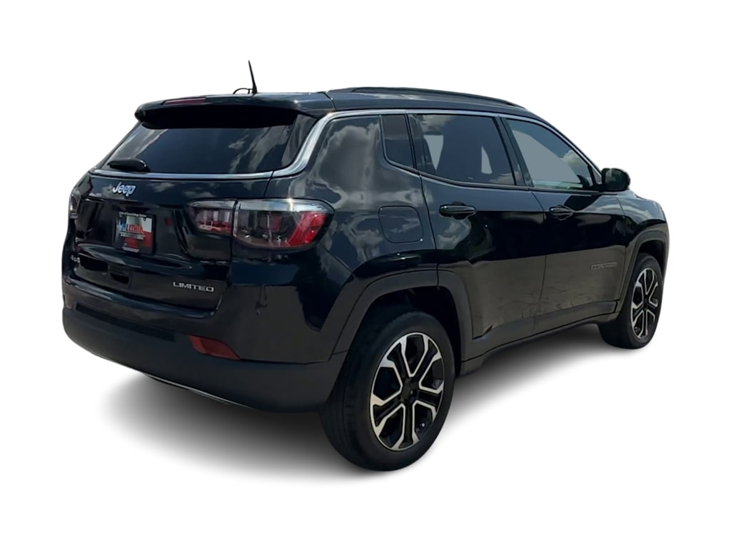 Thumbnail: 2023 Jeep Compass - 24