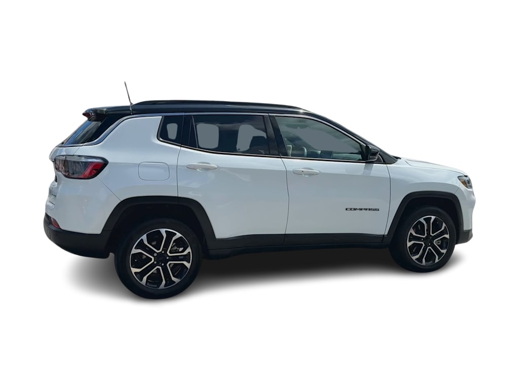Thumbnail: 2023 Jeep Compass - 23