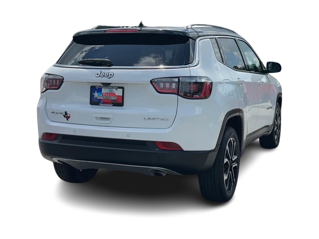 Thumbnail: 2023 Jeep Compass - 22