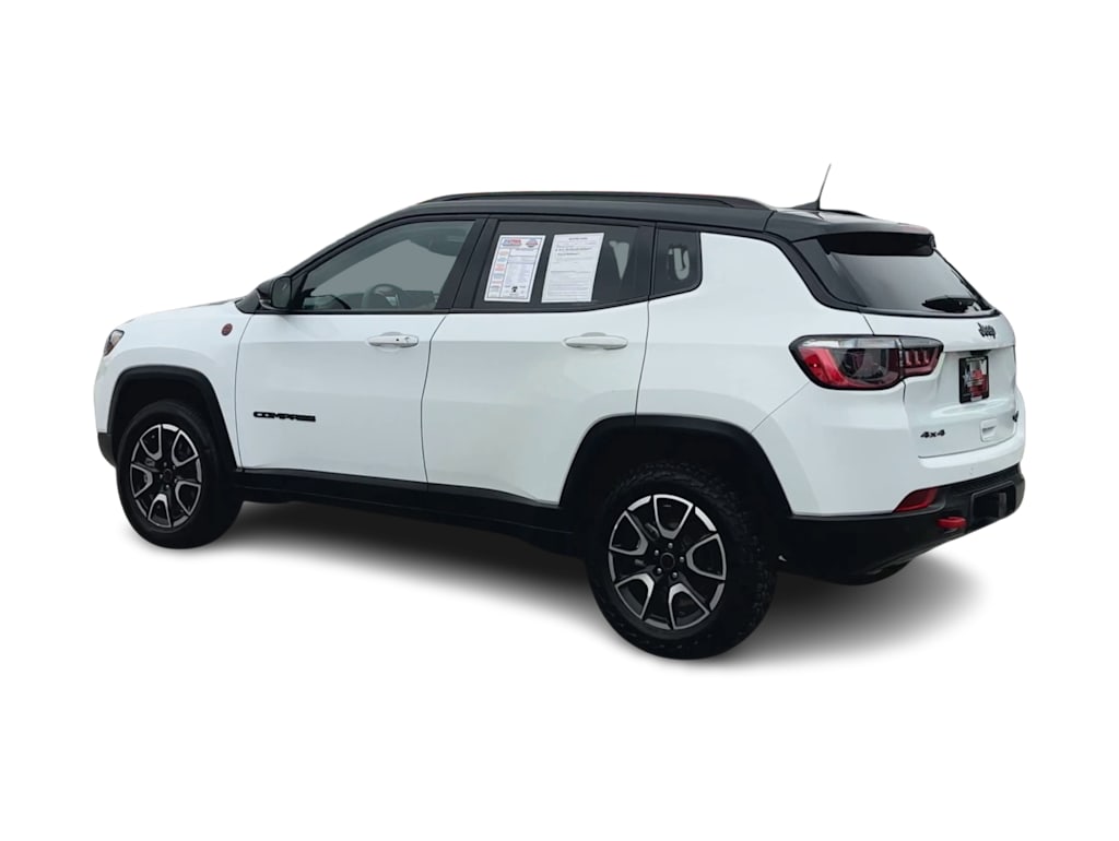 Thumbnail: 2025 Jeep Compass - 21