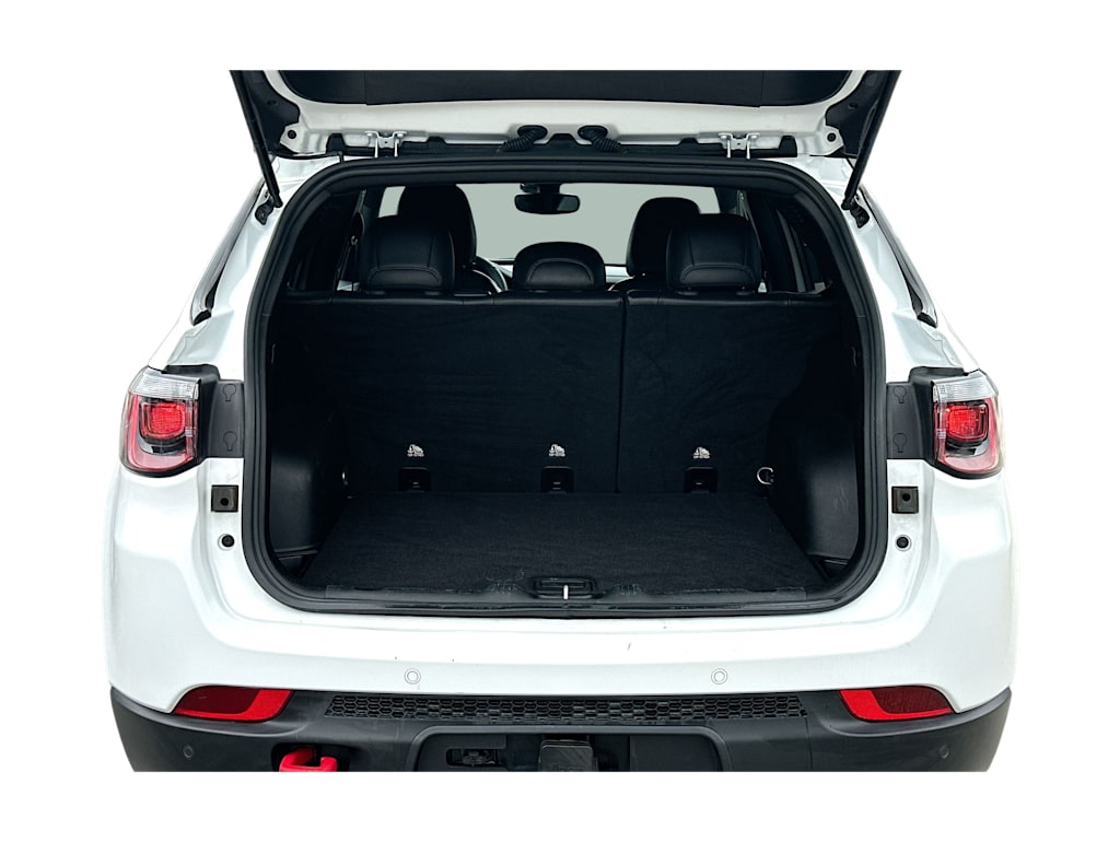 Thumbnail: 2025 Jeep Compass - 16