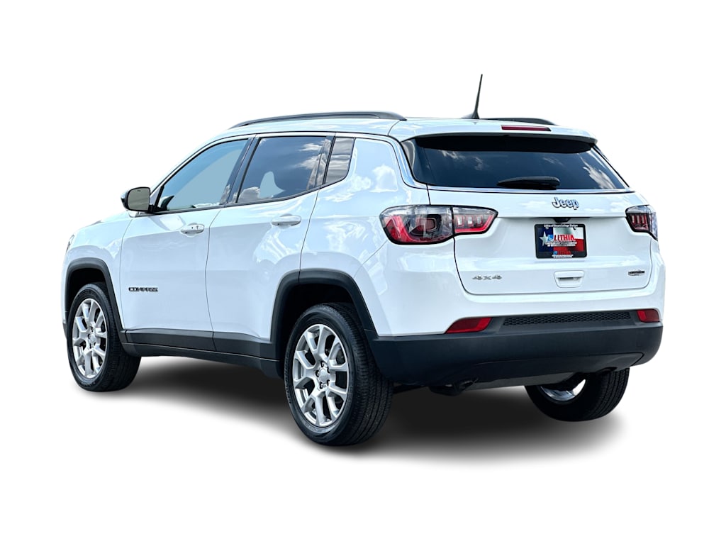 Thumbnail: 2023 Jeep Compass - 25