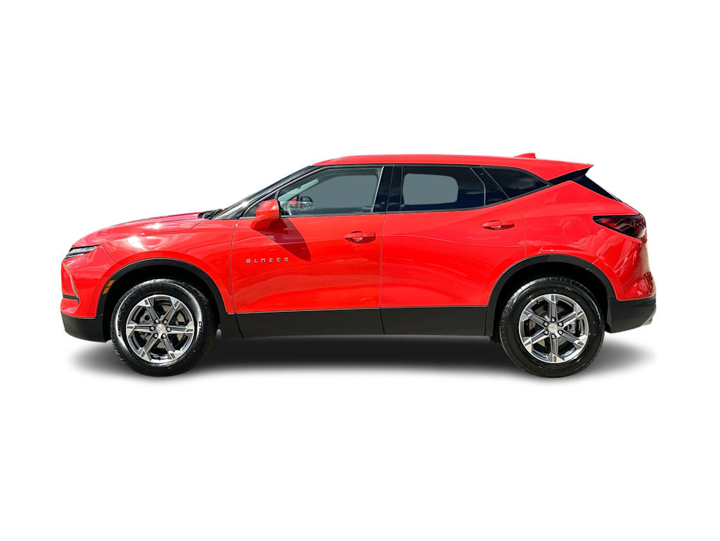 Thumbnail: 2025 Chevrolet Blazer - 24
