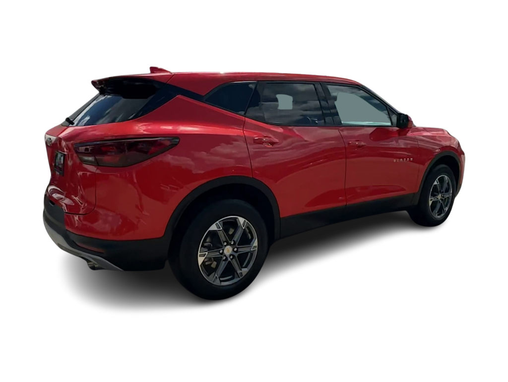 Thumbnail: 2025 Chevrolet Blazer - 21