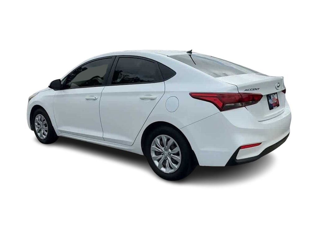 Thumbnail: 2022 Hyundai Accent - 4