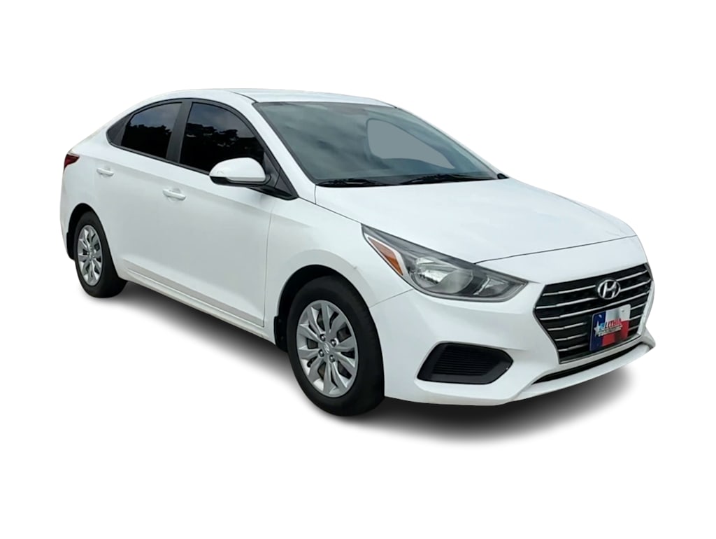 Thumbnail: 2022 Hyundai Accent - 17