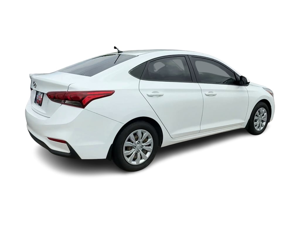 Thumbnail: 2022 Hyundai Accent - 19