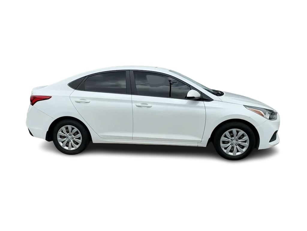 Thumbnail: 2022 Hyundai Accent - 20