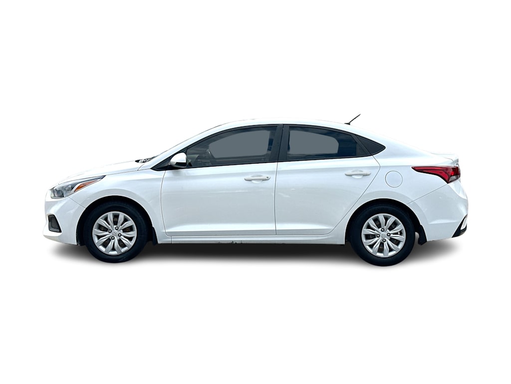 Thumbnail: 2022 Hyundai Accent - 22