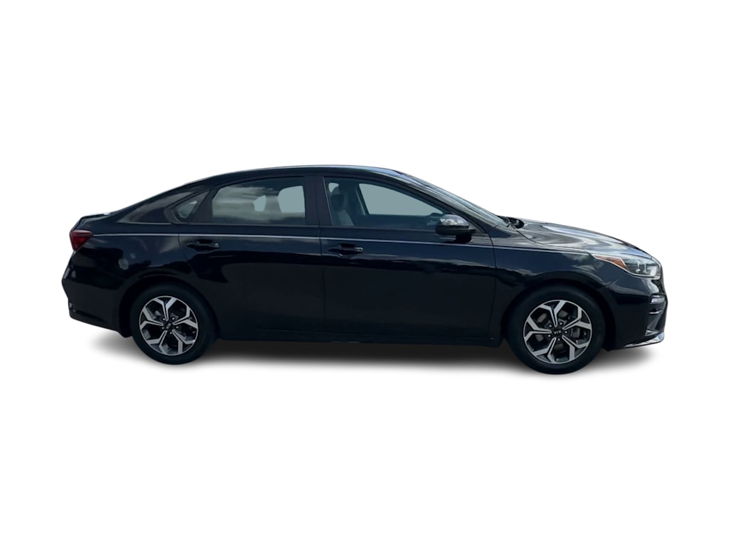 Thumbnail: 2021 Kia Forte - 22