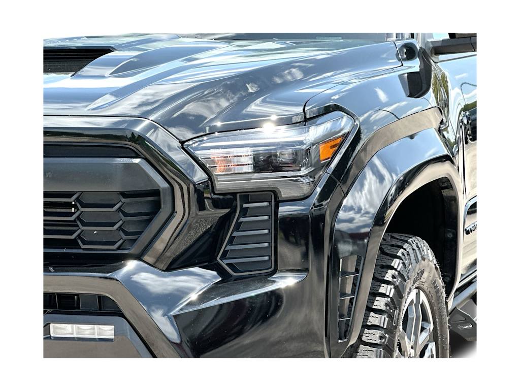 Thumbnail: 2025 Toyota Tacoma - 27