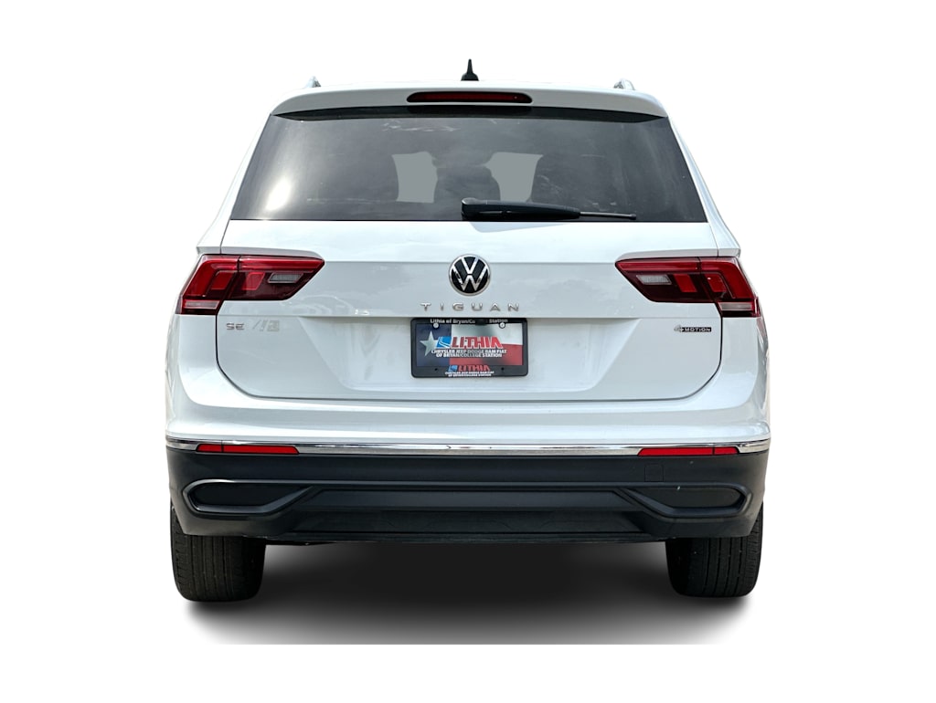 Thumbnail: 2022 Volkswagen Tiguan - 5