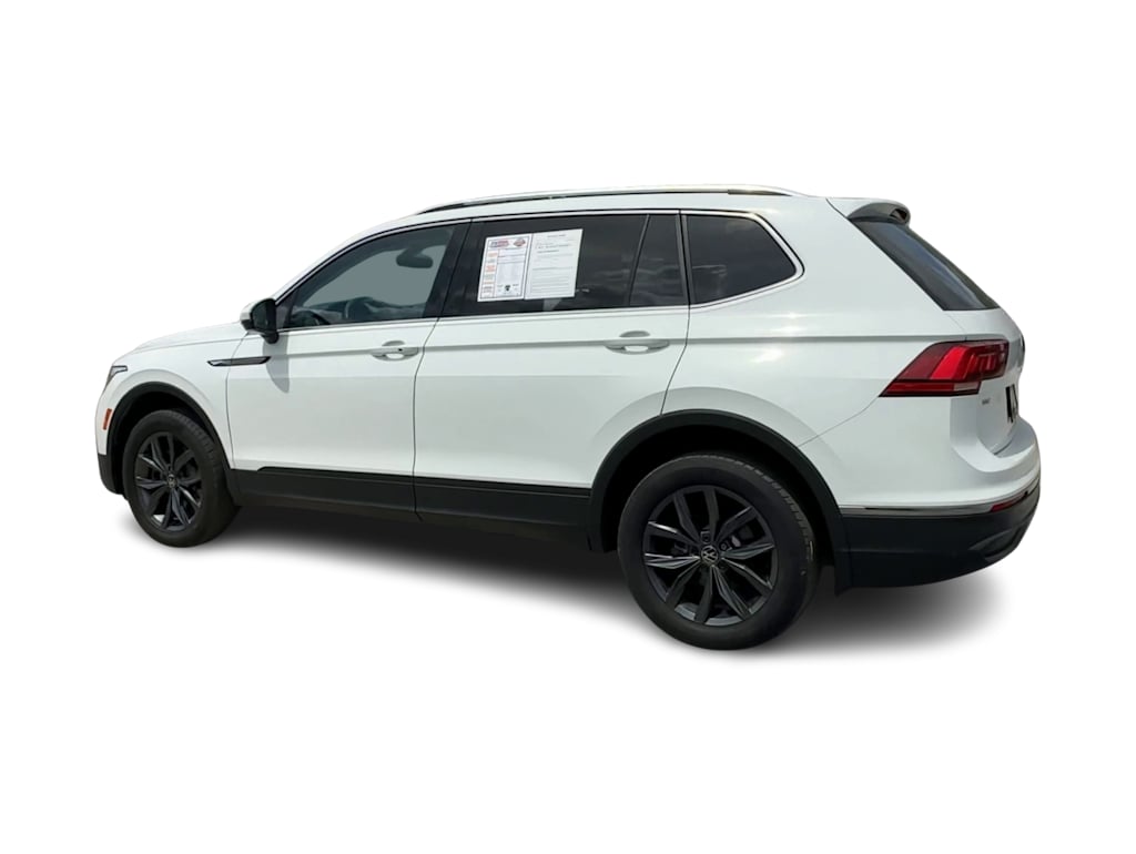 Thumbnail: 2022 Volkswagen Tiguan - 20