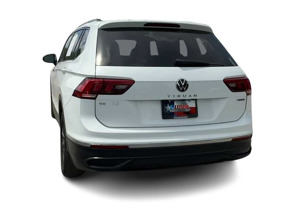 Thumbnail: 2022 Volkswagen Tiguan - 21