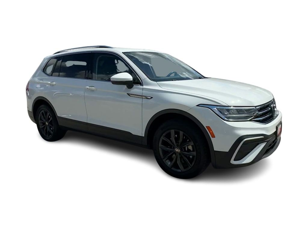 Thumbnail: 2022 Volkswagen Tiguan - 23