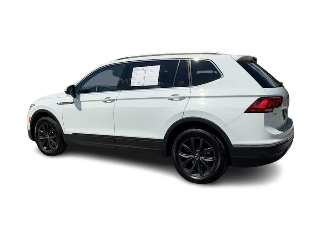 Thumbnail: 2022 Volkswagen Tiguan - 20