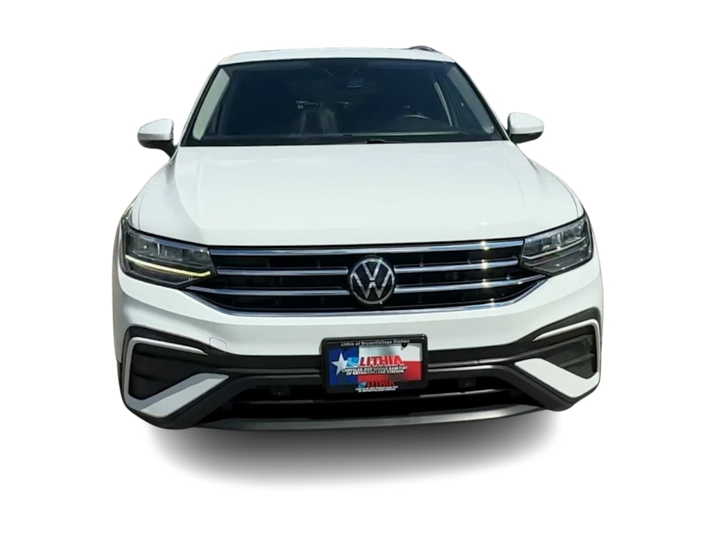 Thumbnail: 2022 Volkswagen Tiguan - 6