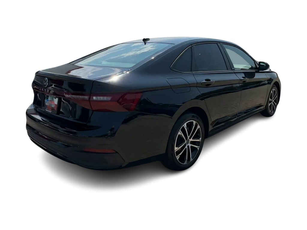 Thumbnail: 2025 Volkswagen Jetta - 22