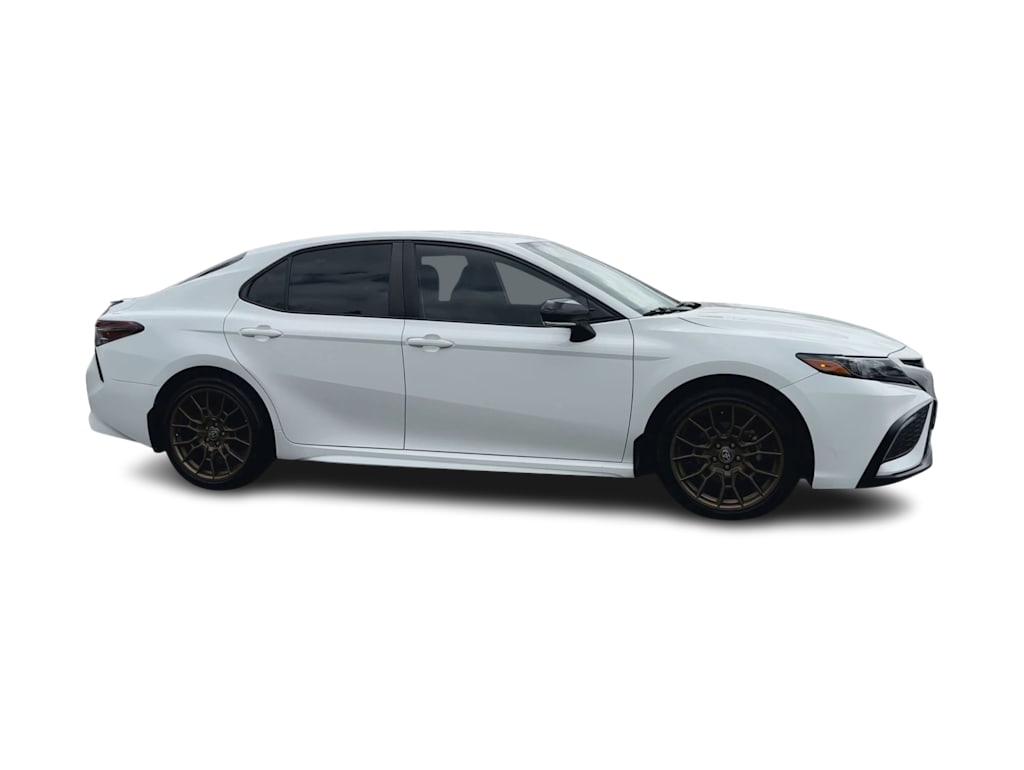 Thumbnail: 2023 Toyota Camry - 32