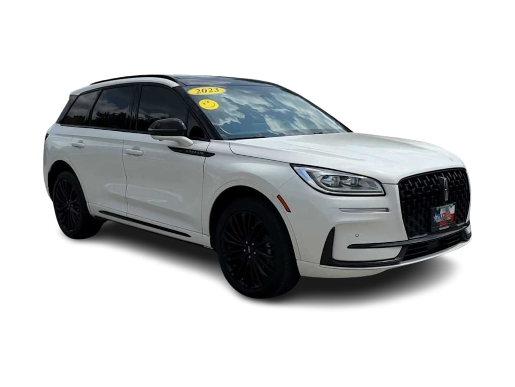 Thumbnail: 2023 Lincoln Corsair - 18