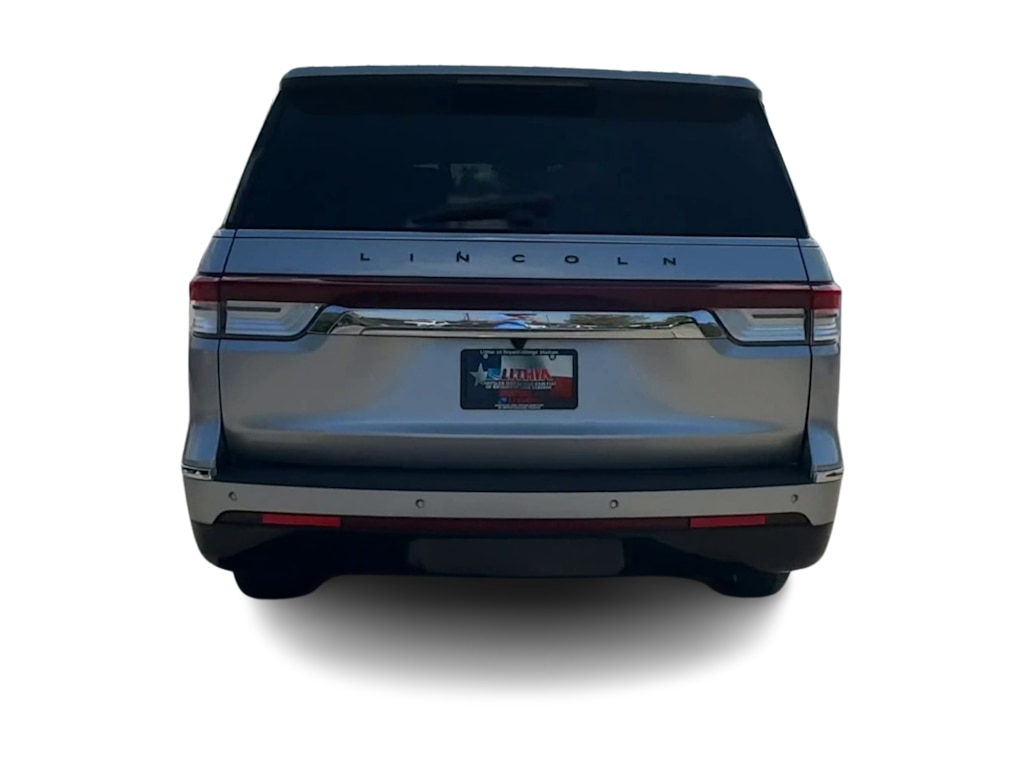 Thumbnail: 2022 Lincoln Navigator - 5