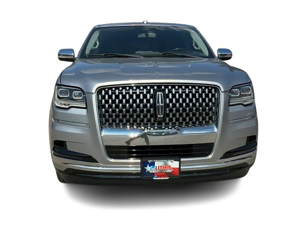 Thumbnail: 2022 Lincoln Navigator - 6