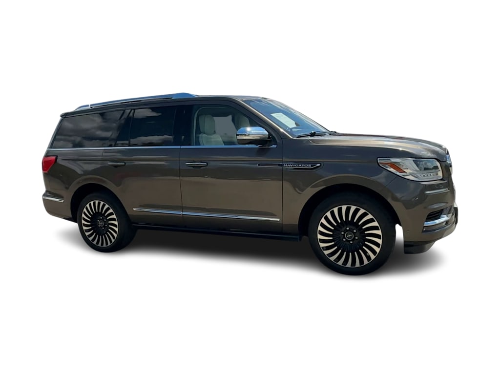 Thumbnail: 2020 Lincoln Navigator - 22