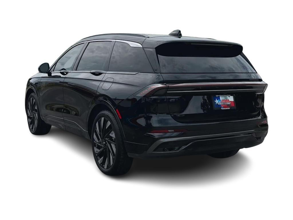 Thumbnail: 2024 Lincoln Nautilus - 4