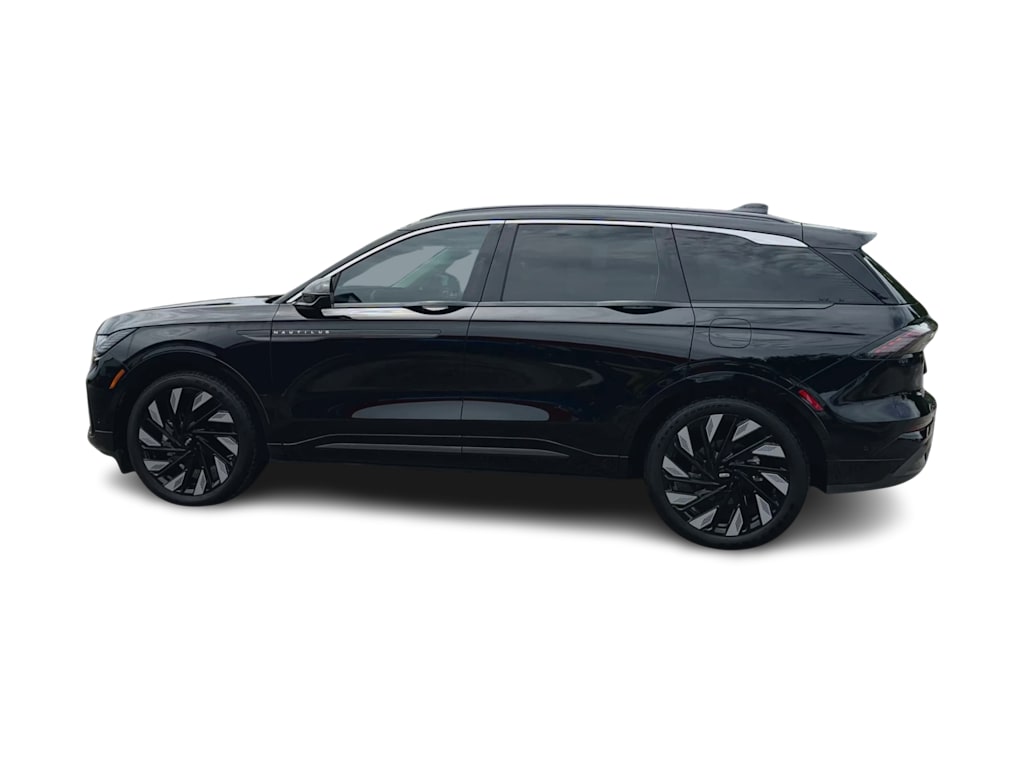 Thumbnail: 2024 Lincoln Nautilus - 19