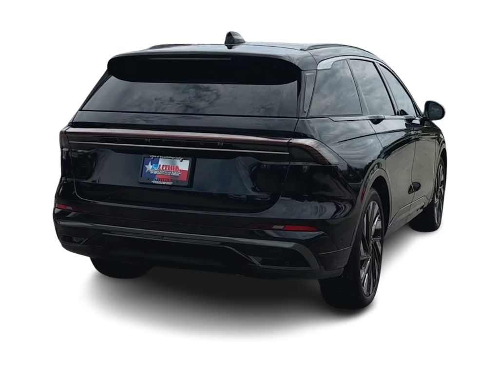 Thumbnail: 2024 Lincoln Nautilus - 20