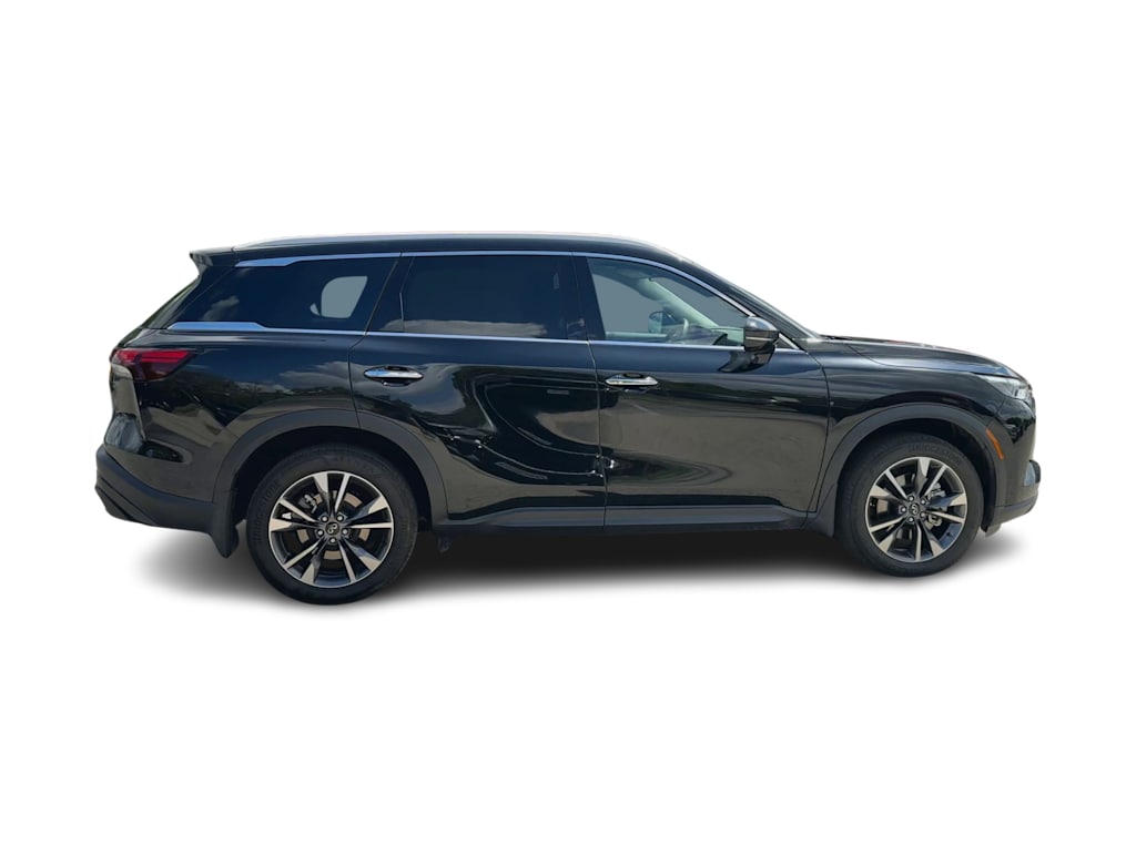 Thumbnail: 2023 INFINITI QX60 - 20