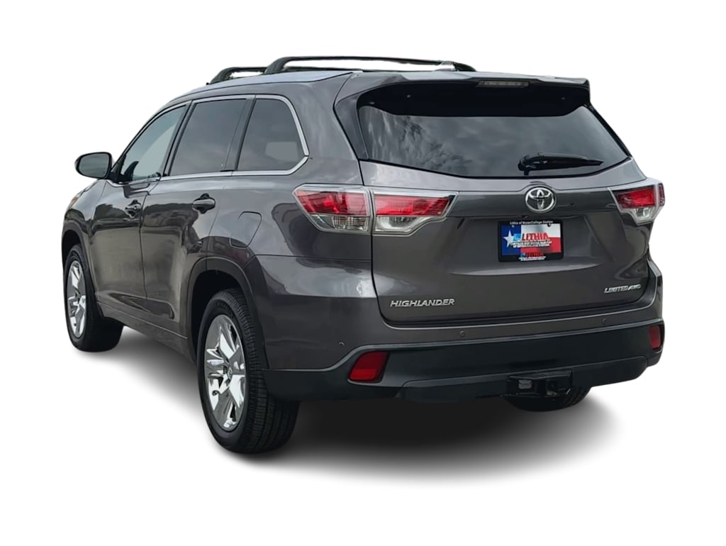 Thumbnail: 2015 Toyota Highlander - 4