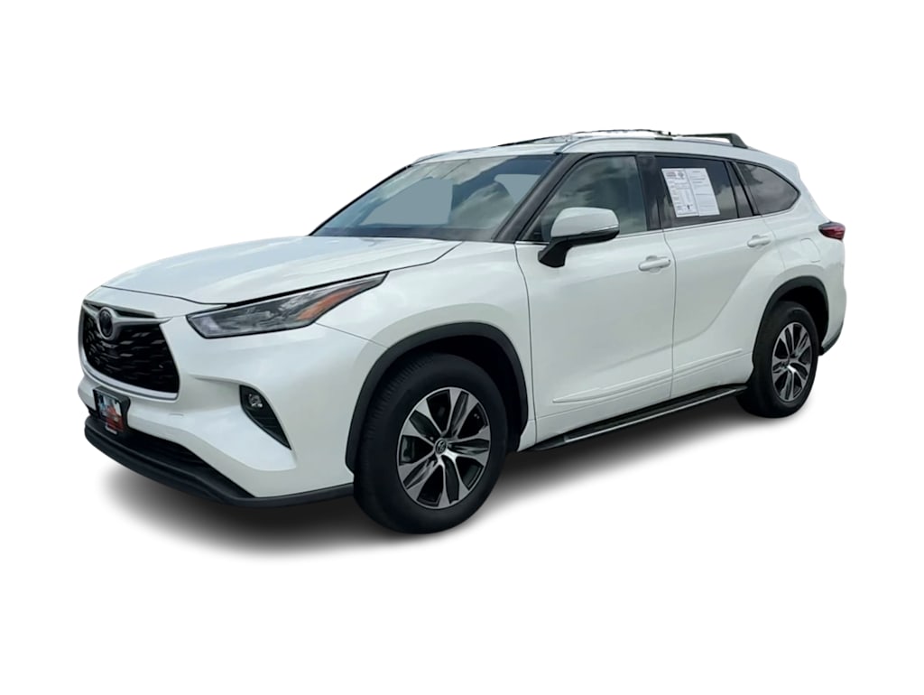 Thumbnail: 2021 Toyota Highlander - 18