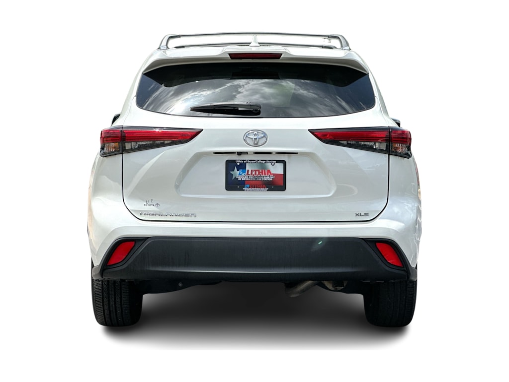 Thumbnail: 2021 Toyota Highlander - 24