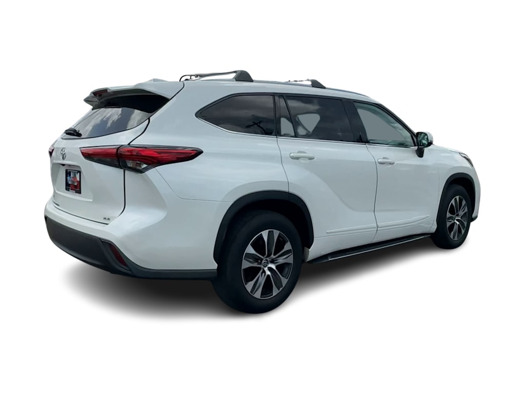 Thumbnail: 2021 Toyota Highlander - 19