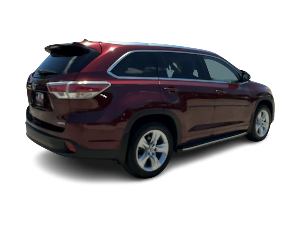 Thumbnail: 2016 Toyota Highlander - 20