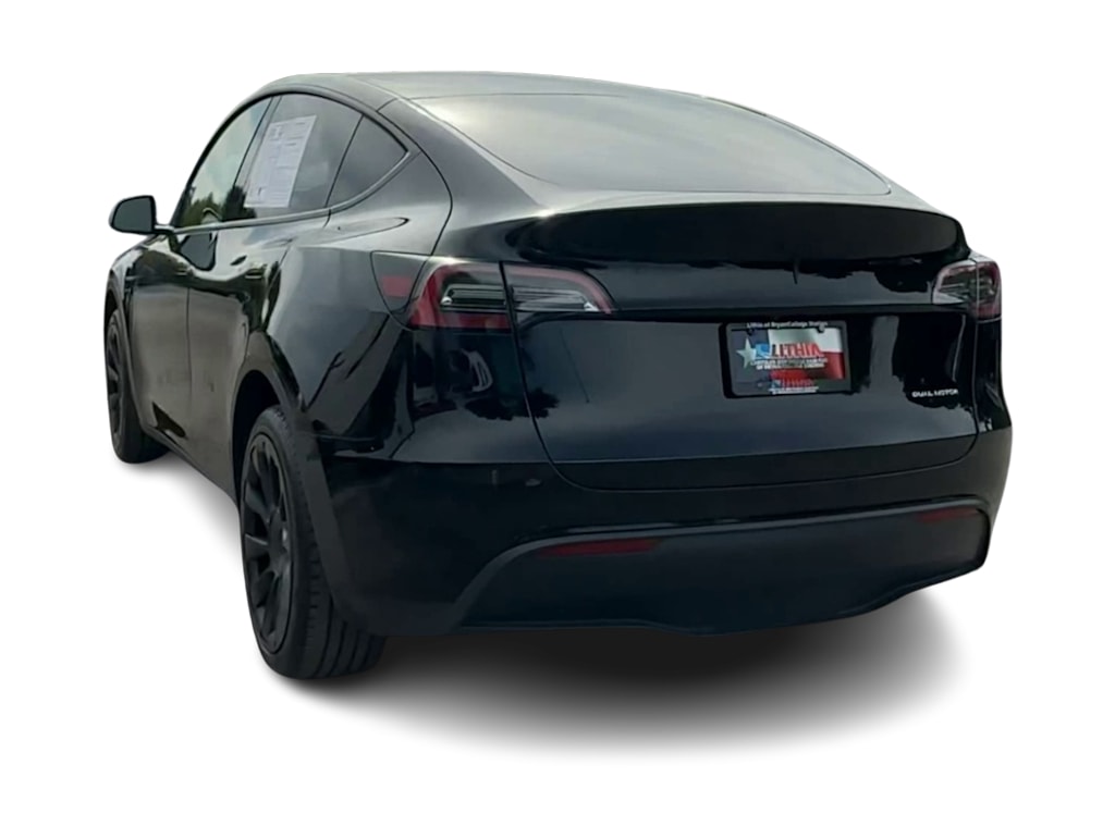 Thumbnail: 2023 Tesla Model Y - 19
