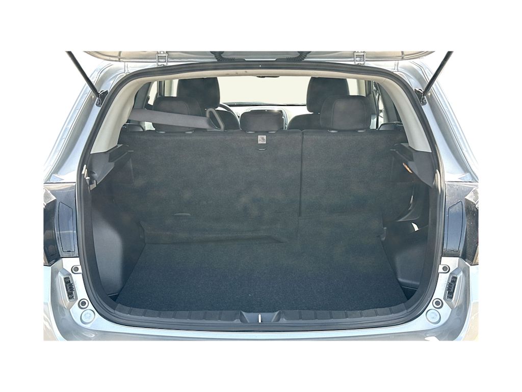 Thumbnail: 2026 Mitsubishi Outlander Sport - 16