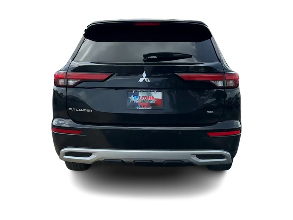 Thumbnail: 2024 Mitsubishi Outlander - 5