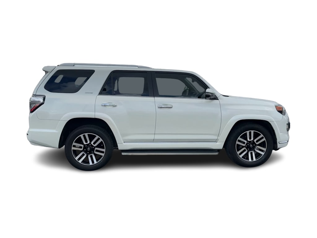 Thumbnail: 2022 Toyota 4Runner - 21