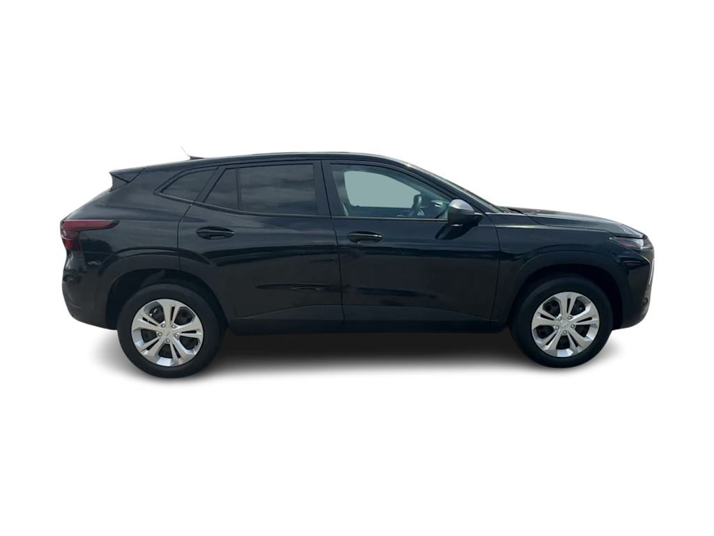 Thumbnail: 2024 Chevrolet Trax - 22