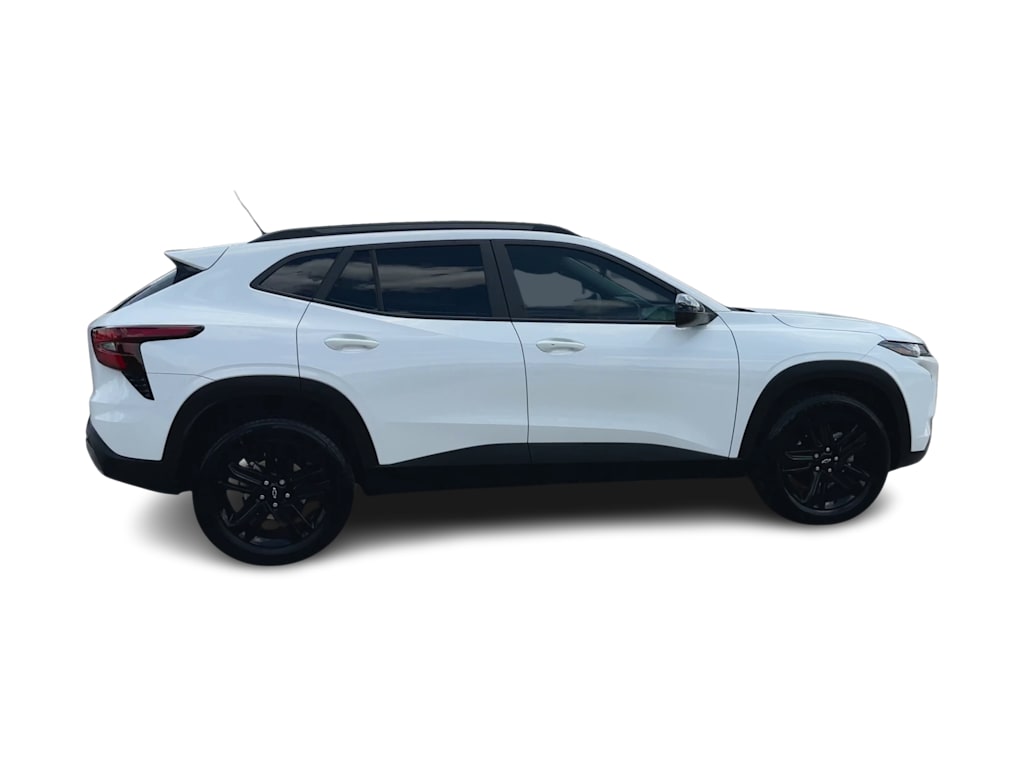 Thumbnail: 2025 Chevrolet Trax - 23