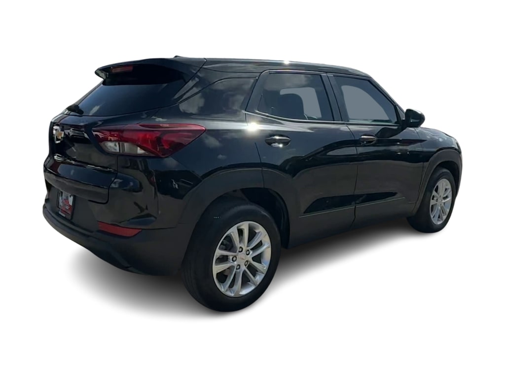 Thumbnail: 2024 Chevrolet TrailBlazer - 21